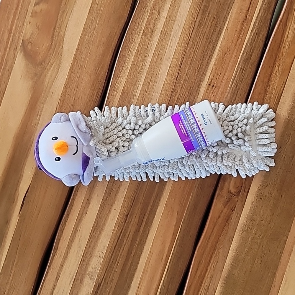 Norwex Pet to Dry Snowman and Foaming Hand Wash